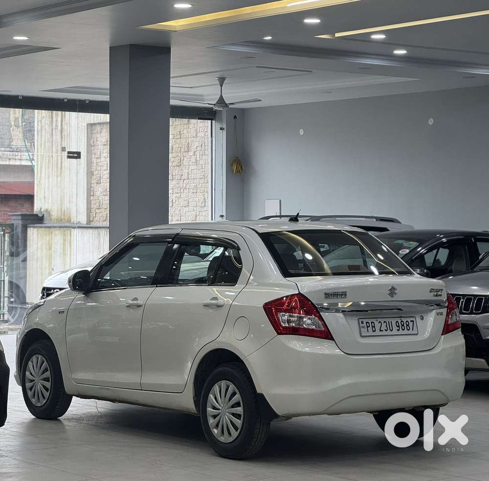 Maruti Suzuki Swift Dzire Vxi(o) Mt, 2016, Petrol