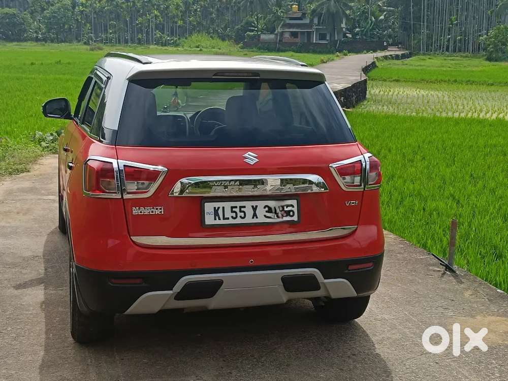 Maruti Suzuki Brezza 2017 Diesel 124000 Km Driven
