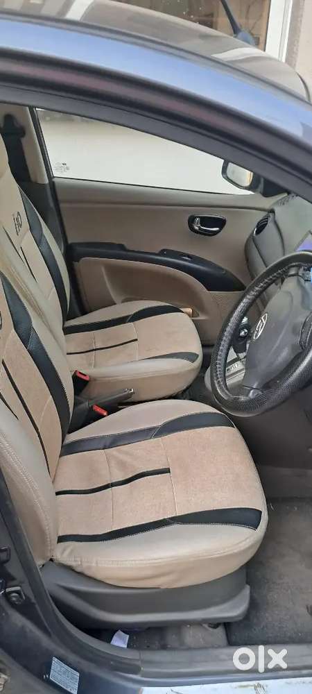 Automatic , Company Condition,  Less Used