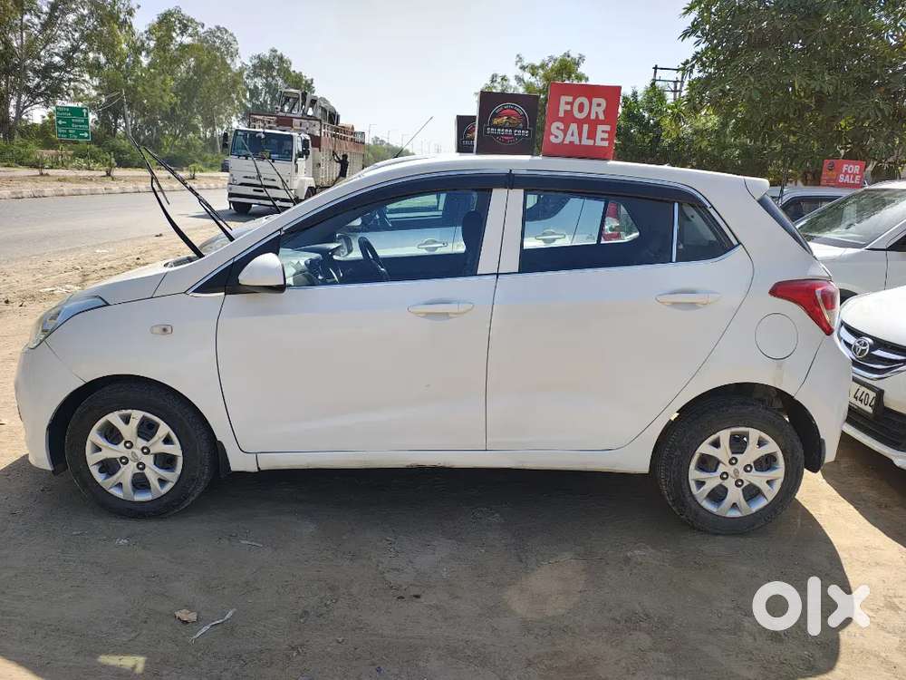 Hyundai Grand I10 2015 Petrol 55000 Km Driven