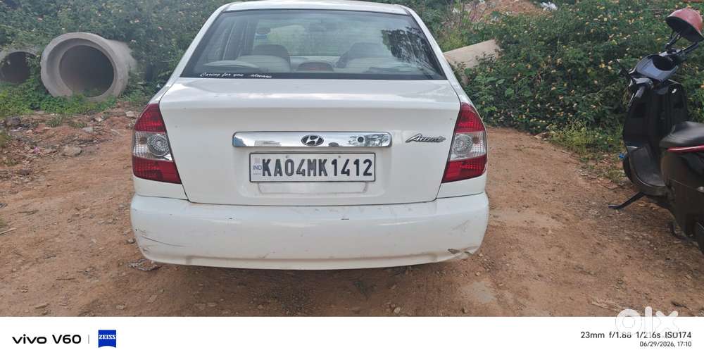 Hyundai Accent Executive, 2011, Petrol