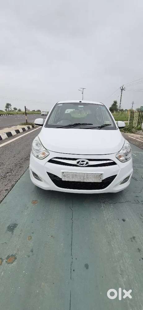 Hyundai I10 Sportz 2014 Manual Petrol