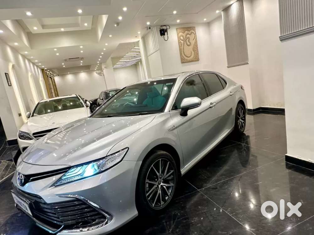 Toyota Camry Hybrid, 2024, Petrol