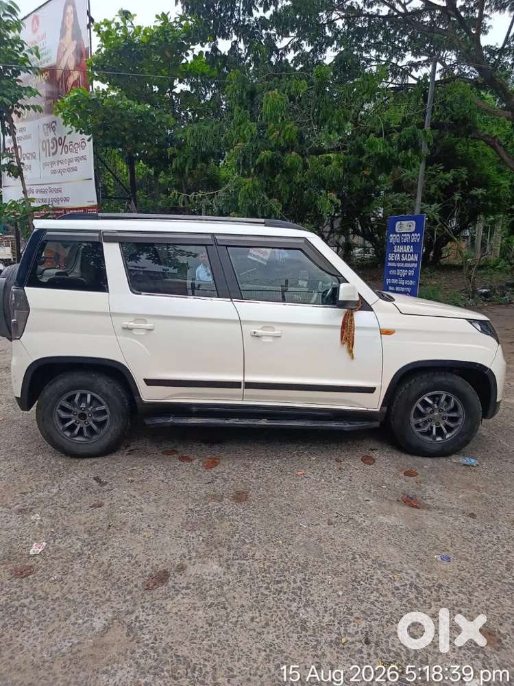 Mahindra Tuv 300 2019