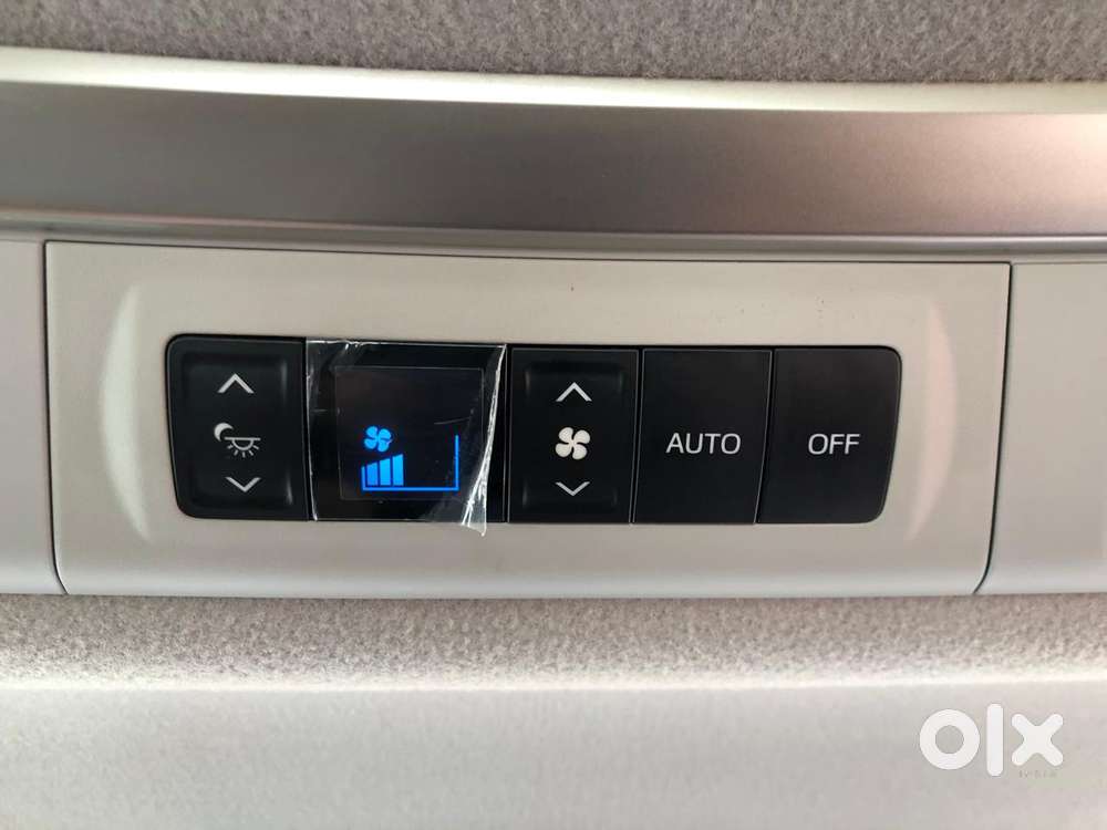 Toyota Innova Crysta [ ] 2.4 Zx At 7 Str, 2022, Diesel