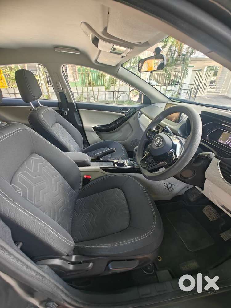 Tata Nexon 1.2 Revotron Xza Plus Dualtone, 2021, Petrol