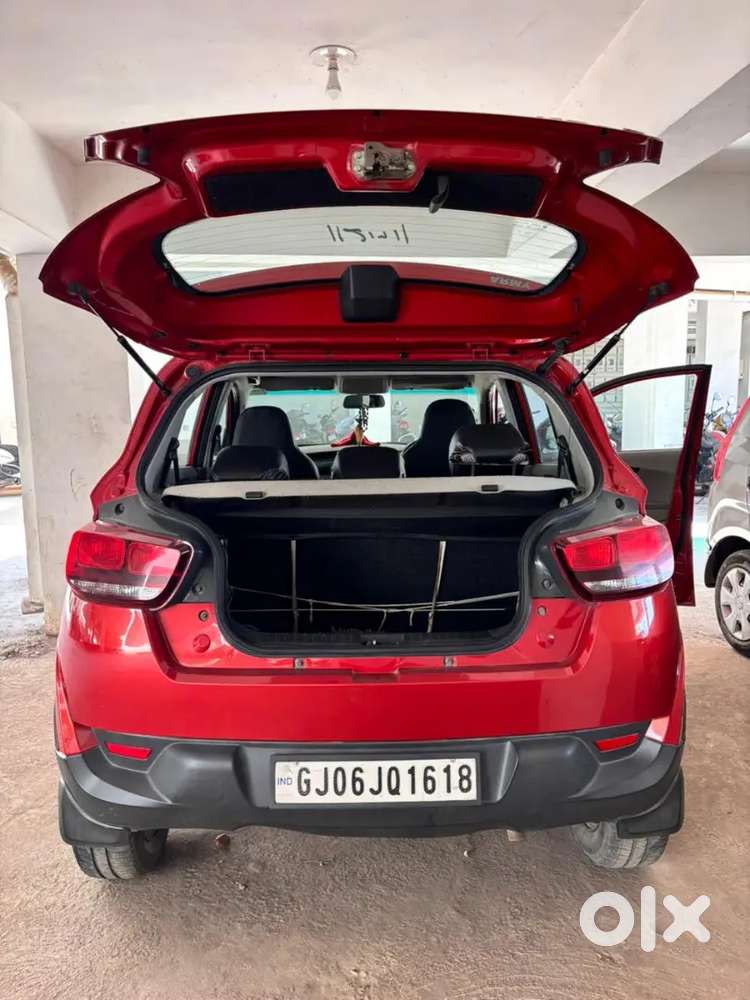 Mahindra Kuv100 Nxt 2016 Diesel Well Maintained