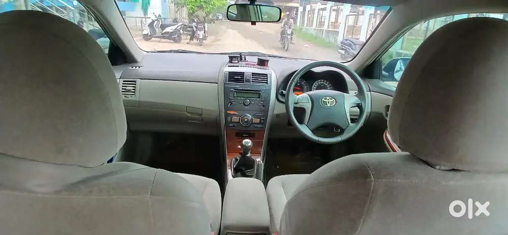 Toyota Corolla Altis 2011 Diesel