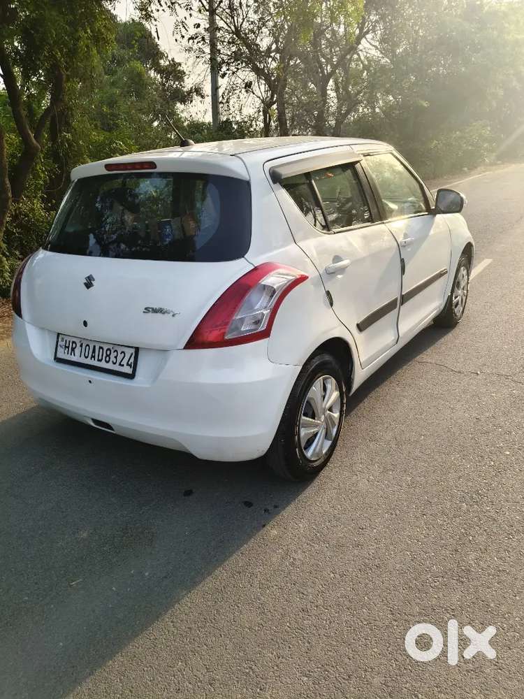 Maruti Suzuki Swift 2017 Cng & Hybrids 84000 Km Driven