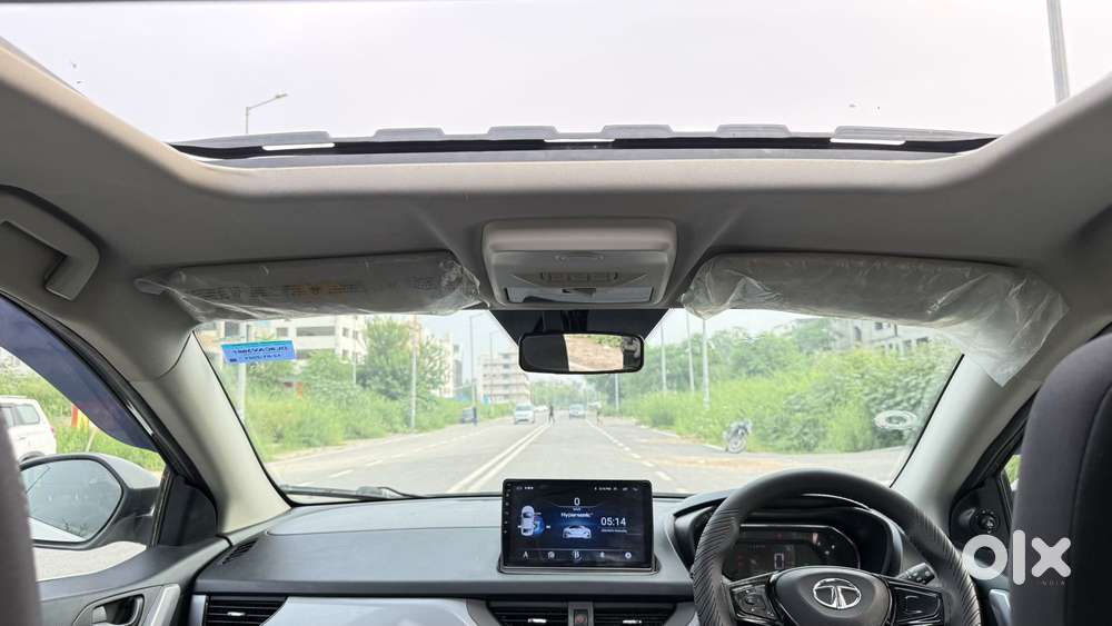 Tata Nexon 1.2 Revotron Xma Amt (s), 2021, Petrol