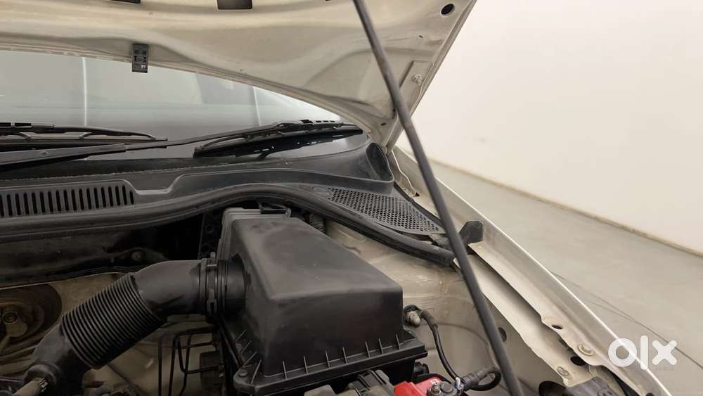 Volkswagen Polo 2009-2013 Petrol Highline 1.2l, 2016, Petrol