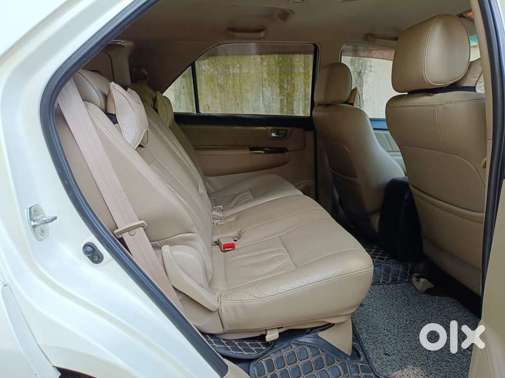 Toyota Fortuner 3.0 4x2 Automatic, 2015, Diesel