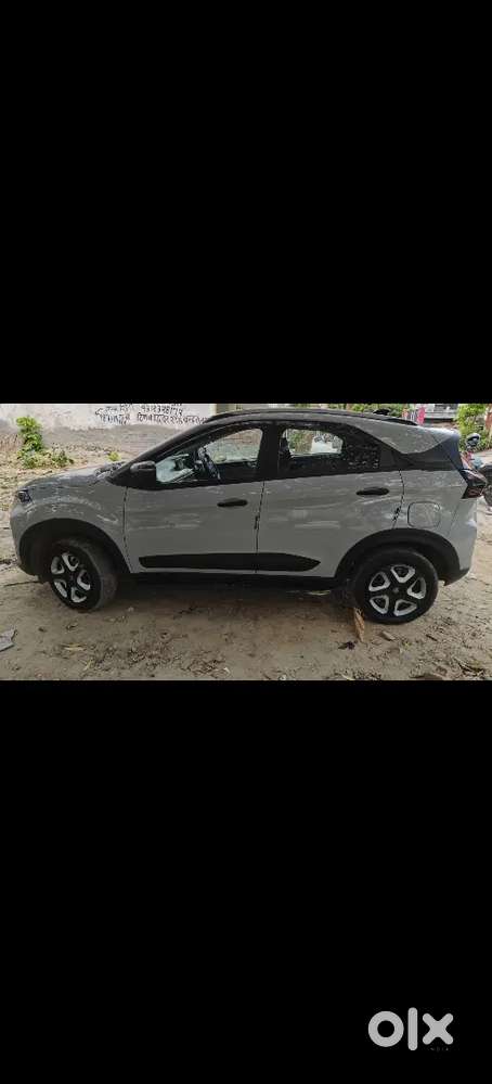 Tata Nexon 2025 Petrol/ Icng