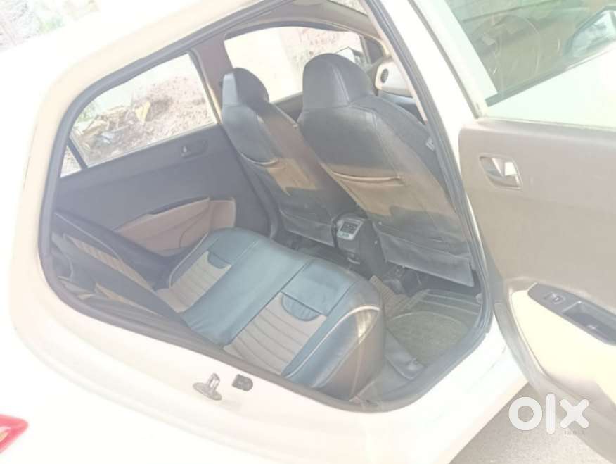 Hyundai Grand I10 Crdi Sportz, 2016, Diesel