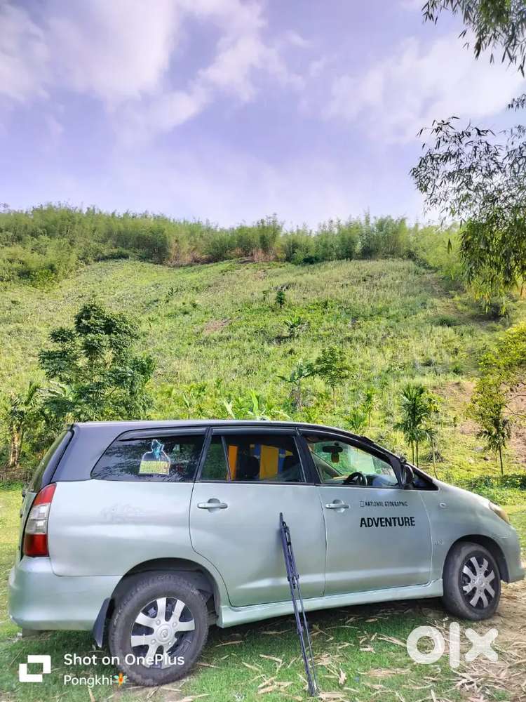 Toyota Innova 2006 Petrol Well Maintained