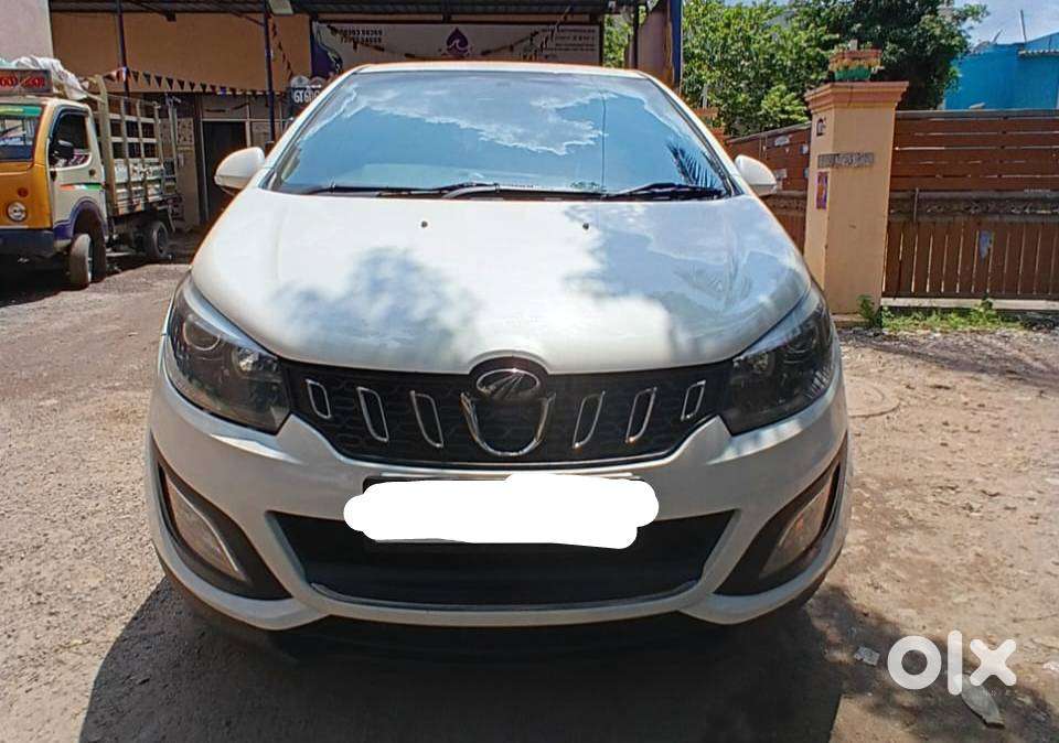 Mahindra Marazzo M6, 2019, Diesel