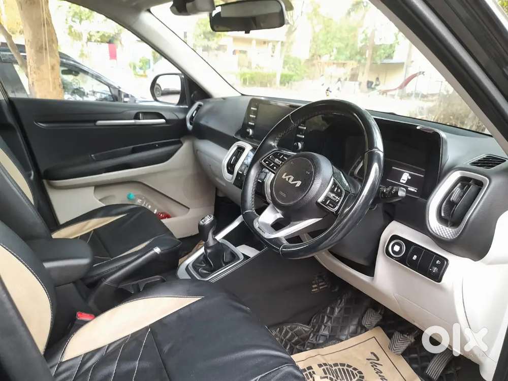 Kia Sonet Htx Diesel With Good Condition Having Best Mileage Of 22km/l