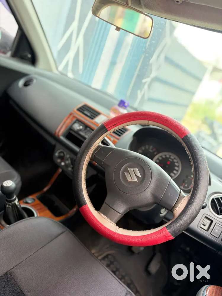 Maruti Suzuki Swift Petrol Manual