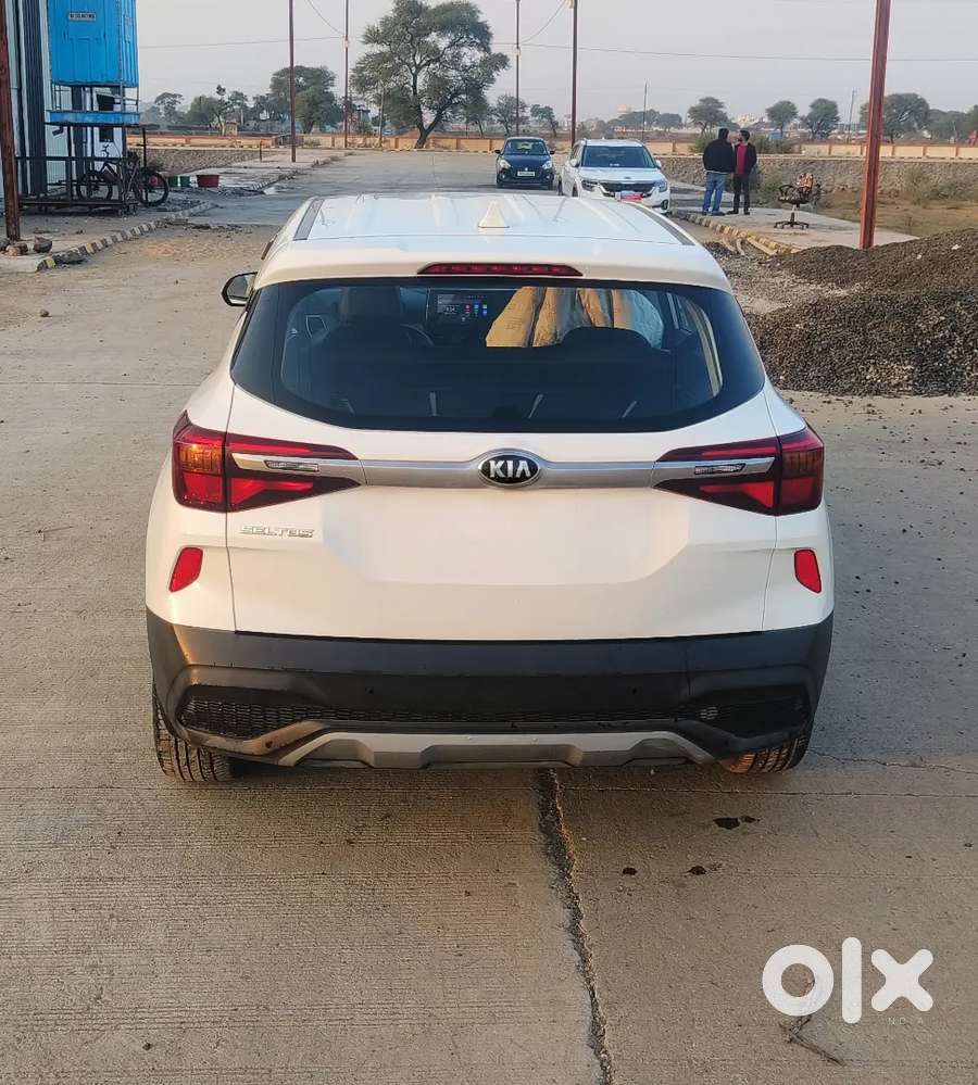 Kia Seltos 2020 Hte Diesel White - Single Hand Driven - Good Milleage
