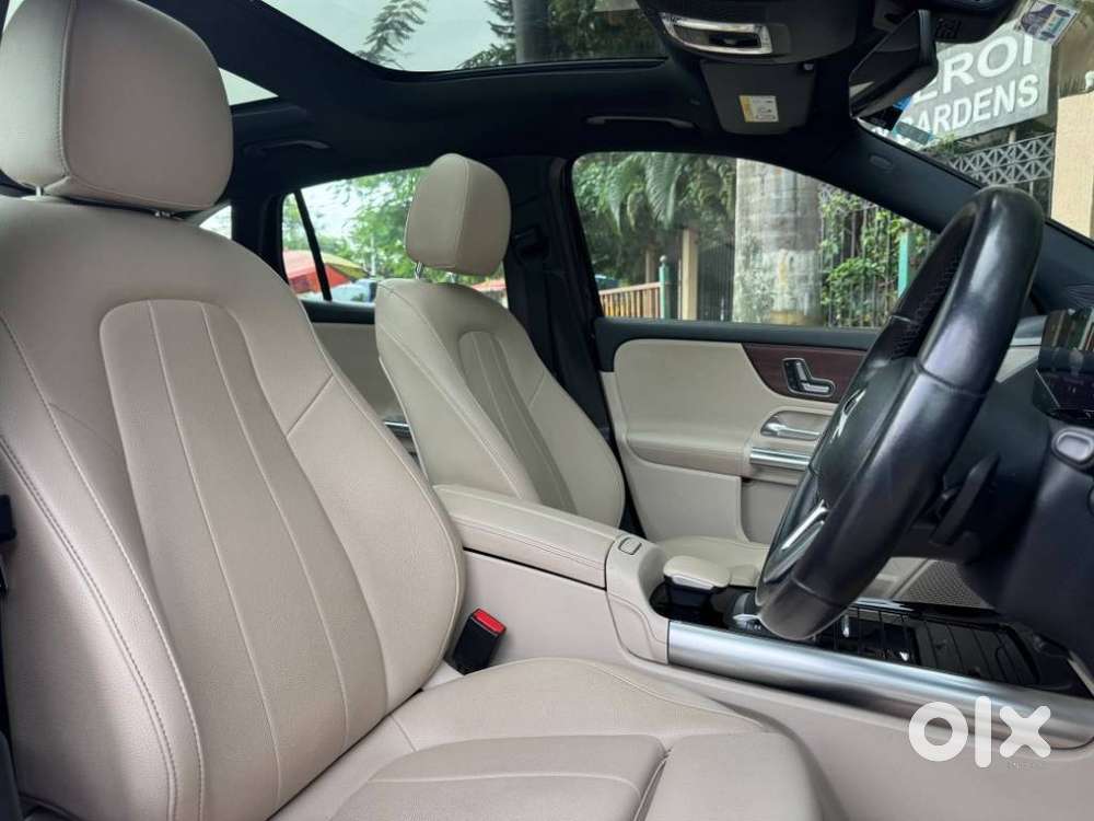 Mercedes-benz Gla 200, 2023, Petrol