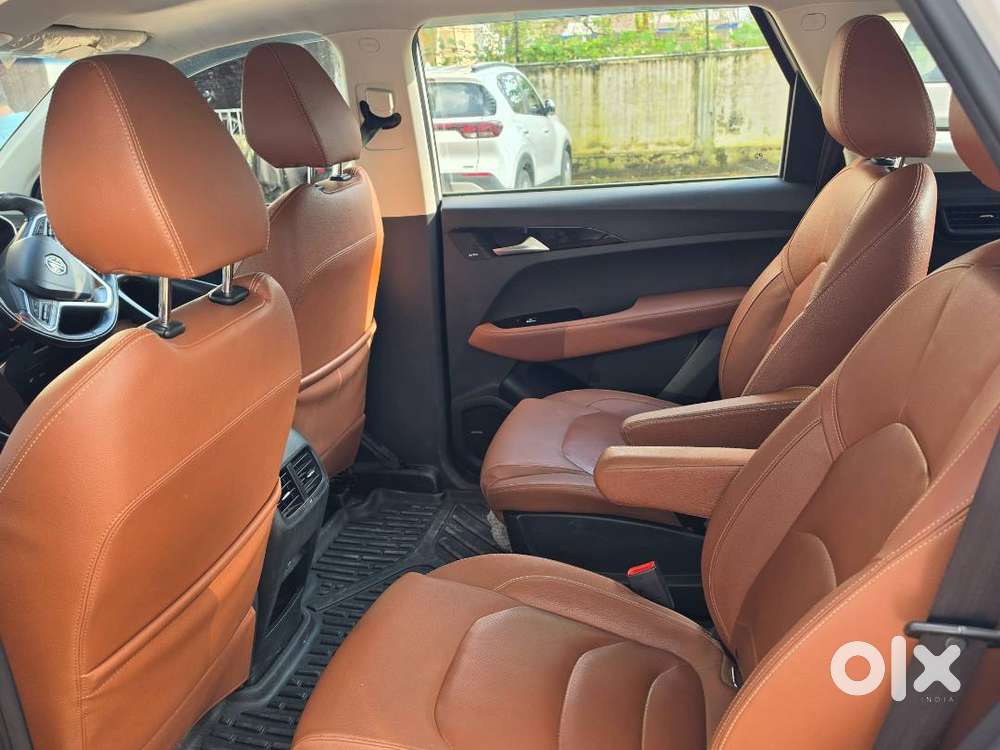 Mg Hector Plus 1.5 Sharp Dct