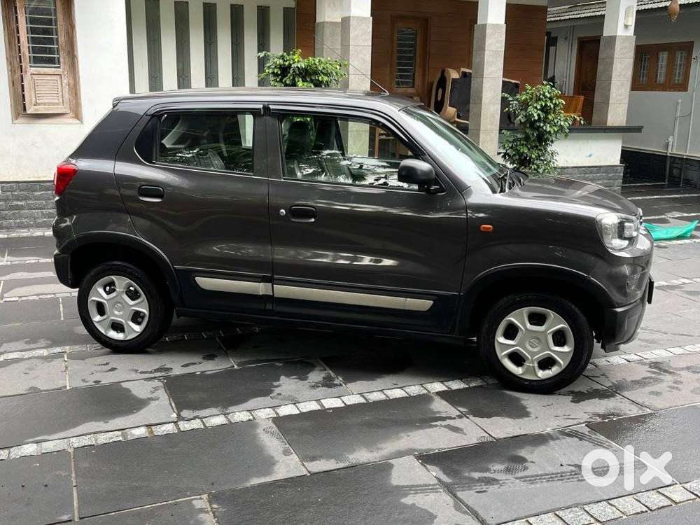 Maruti Suzuki S-presso Vxi At, 2020, Petrol