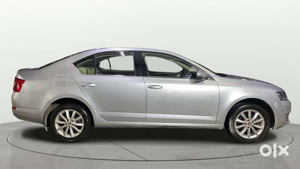 Skoda Octavia 1.8 Tsi Style Plus At, 2016, Petrol
