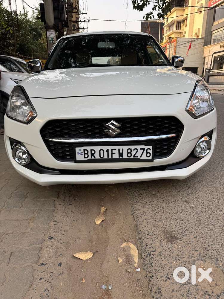 Maruti Suzuki Swift Vxi + Manual, 2022, Petrol