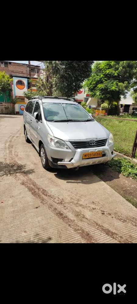 Toyota Innova Diesel Car