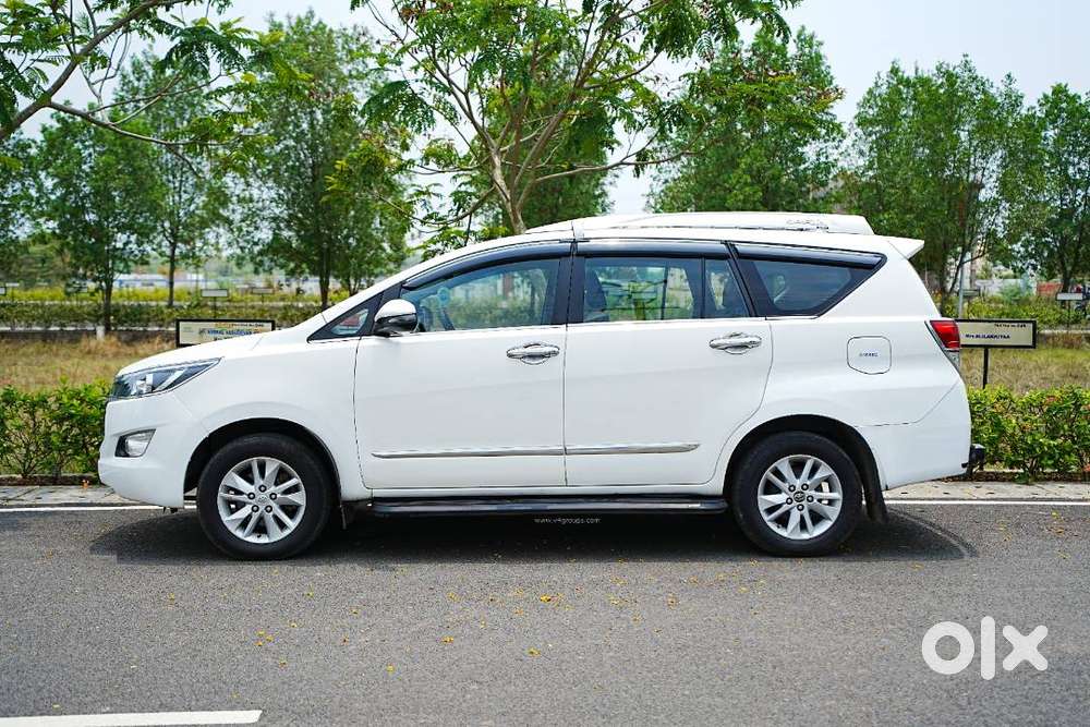 Toyota Innova Crysta 2020