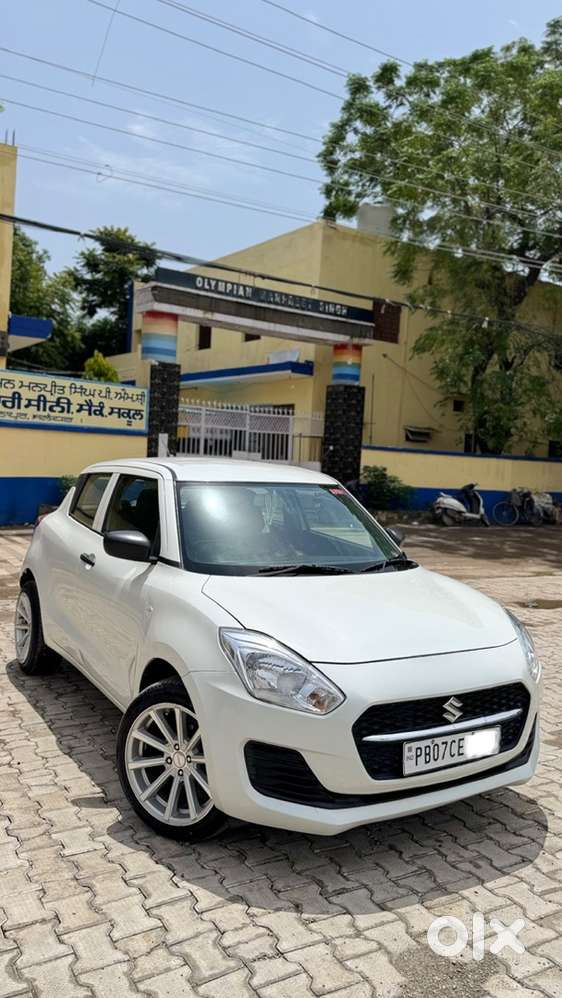 Swift Lxi (2023) Petrol