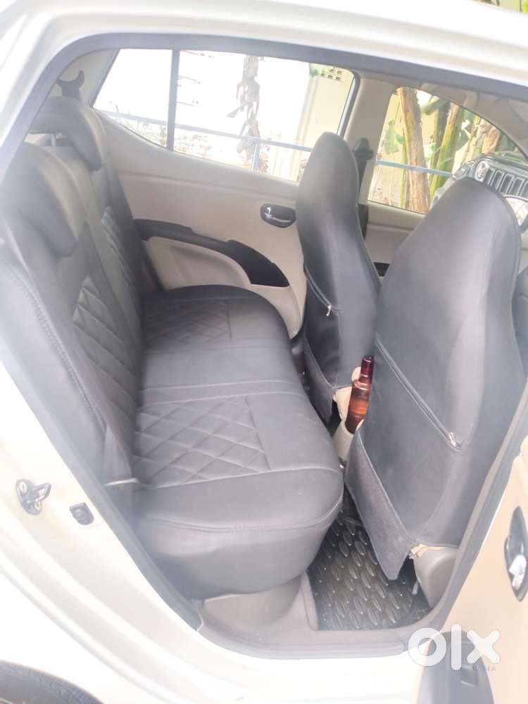 Hyundai I10 Sportz At, 2012, Petrol