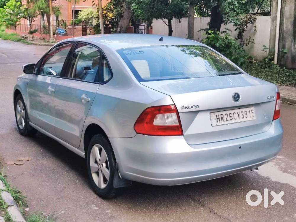 Skoda Rapid Elegance Mpi, 2015, Petrol