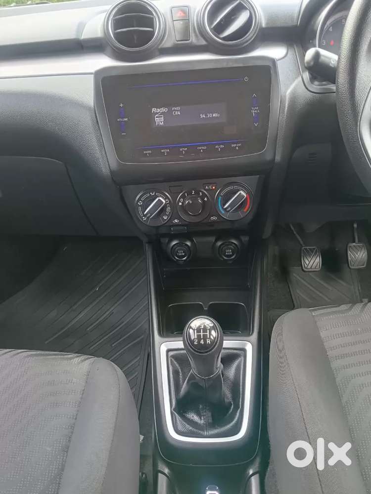 Maruti Suzuki Swift Vxi, 2024, Petrol
