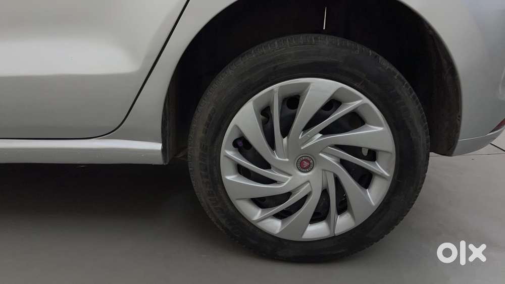 Volkswagen Polo Petrol Comfortline 1.2l, 2015, Petrol