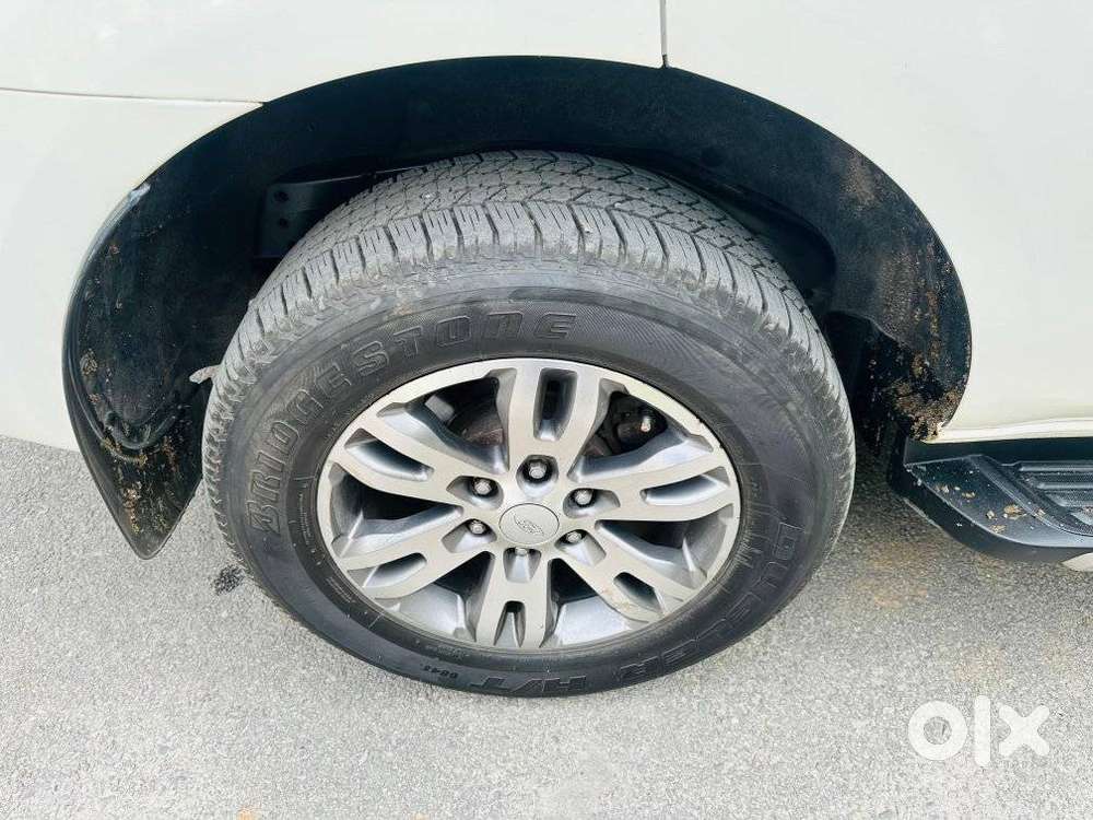 Ford Endeavour 2.2 Titanium At 4x2, 2018, Electric