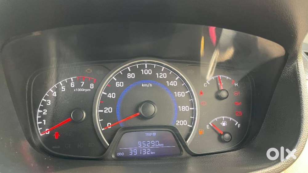 Hyundai Grand I10 Sportz O 1.2, 2017, Petrol