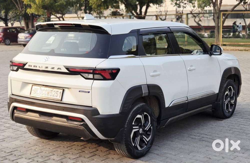 Maruti Suzuki Brezza 1.5 Vxi Smart Hybrid, 2022, Petrol