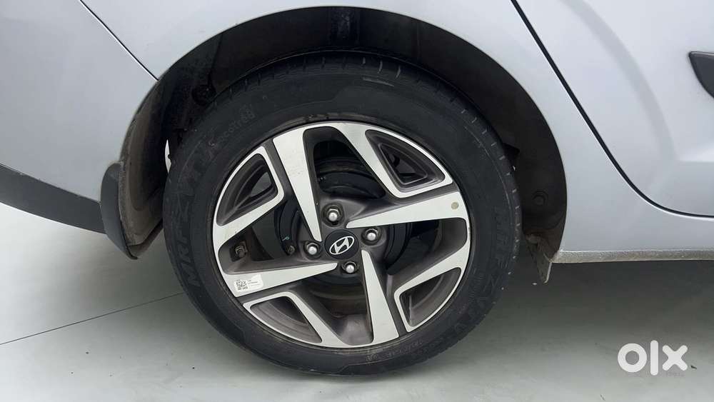 Hyundai Aura 1.2 Sx Cng, 2023, Cng & Hybrids