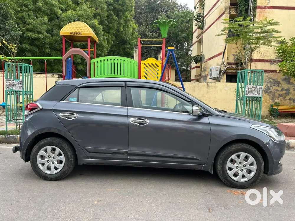 Hyundai I20 Active 2015 Sx Dual Tone