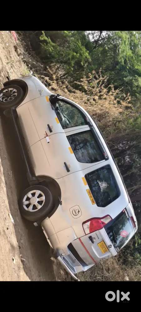 Mahindra Xylo 2018
