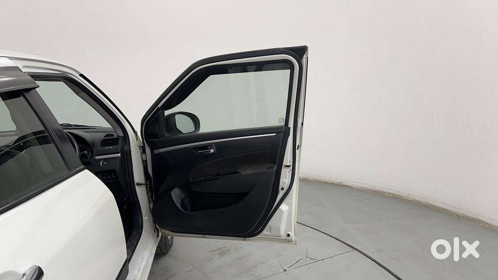 Maruti Suzuki Swift 1.3 Zxi, 2016, Petrol