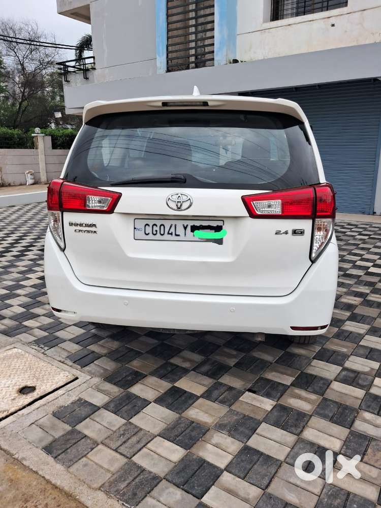 Toyota Innova Crysta 2.4 Gx Mt, 2017, Diesel