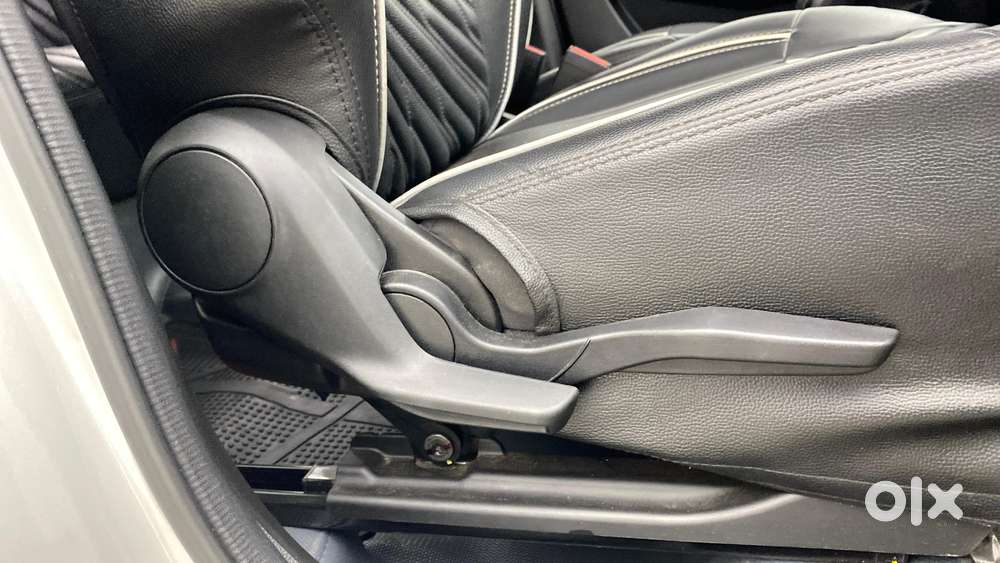 Maruti Suzuki Swift Amt Vxi, 2021, Petrol