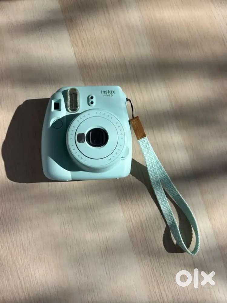 Selling my Fujifilm Fujifilm Instax Mini 9 Mint Green Instant Camera