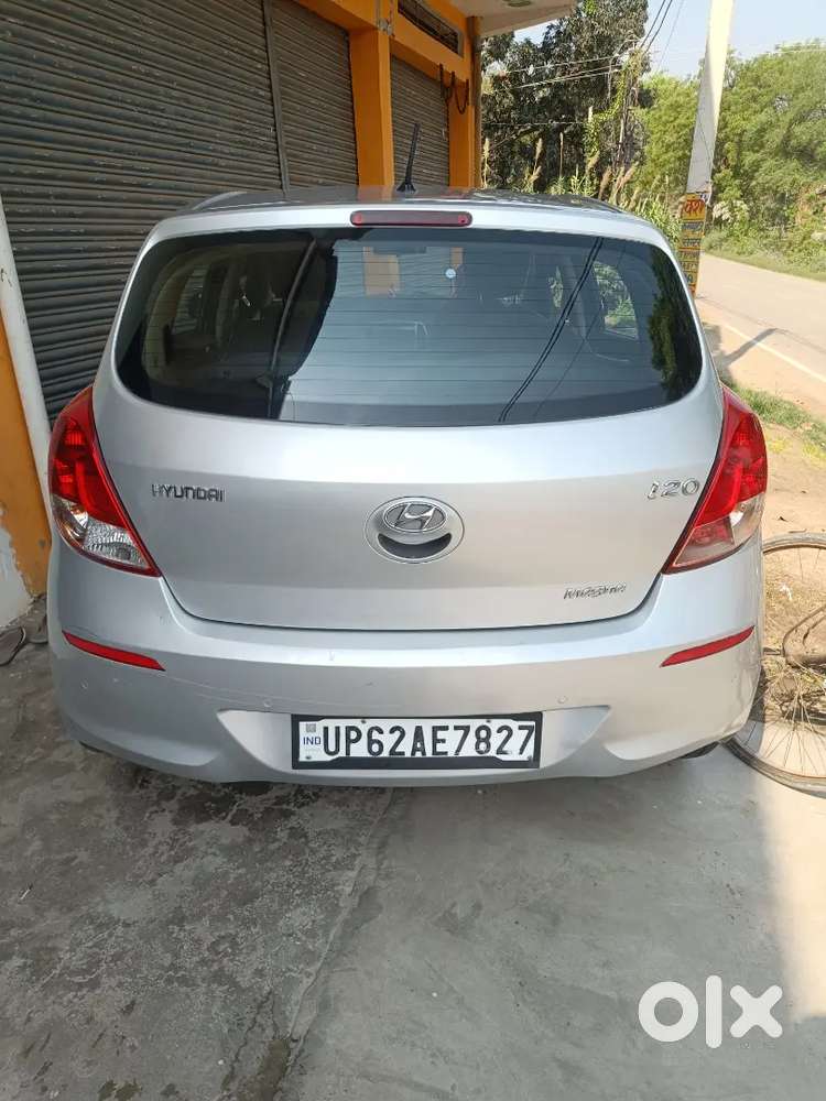 Hyundai I20 2013 Diesel 100000 Km Driven