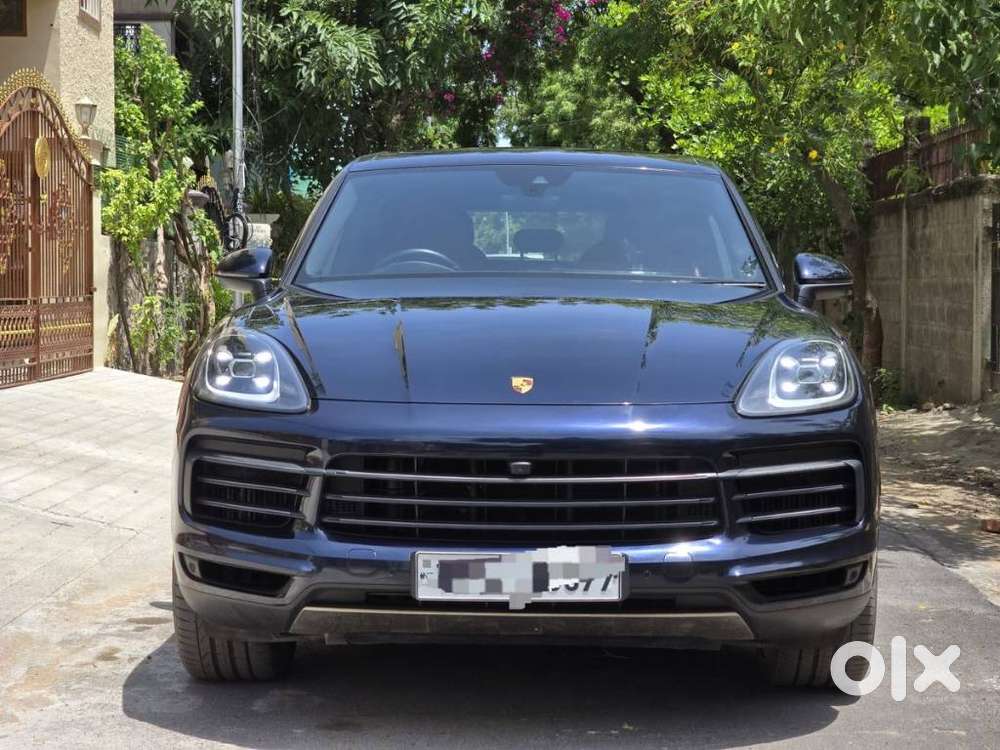 Porsche Cayenne Platinum Edition, 2022, Petrol