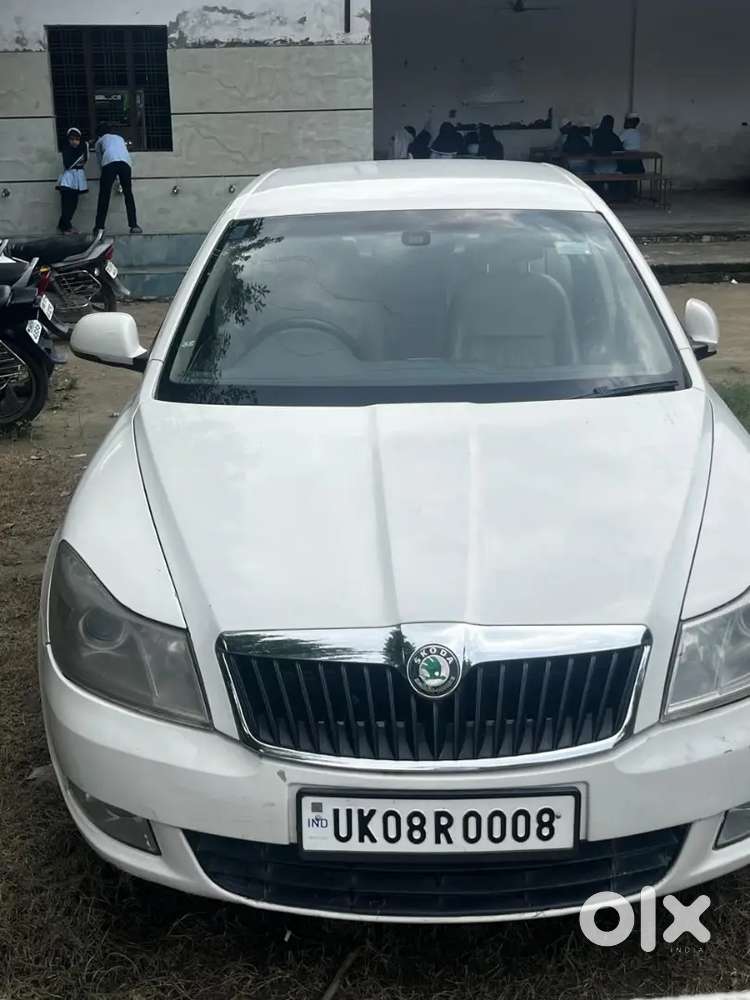 Skoda Laura 2010 Diesel 90000 Km Driven