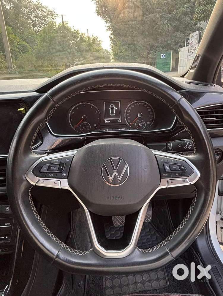 Volkswagen Taigun 1.0 Gt Line At, 2024, Petrol