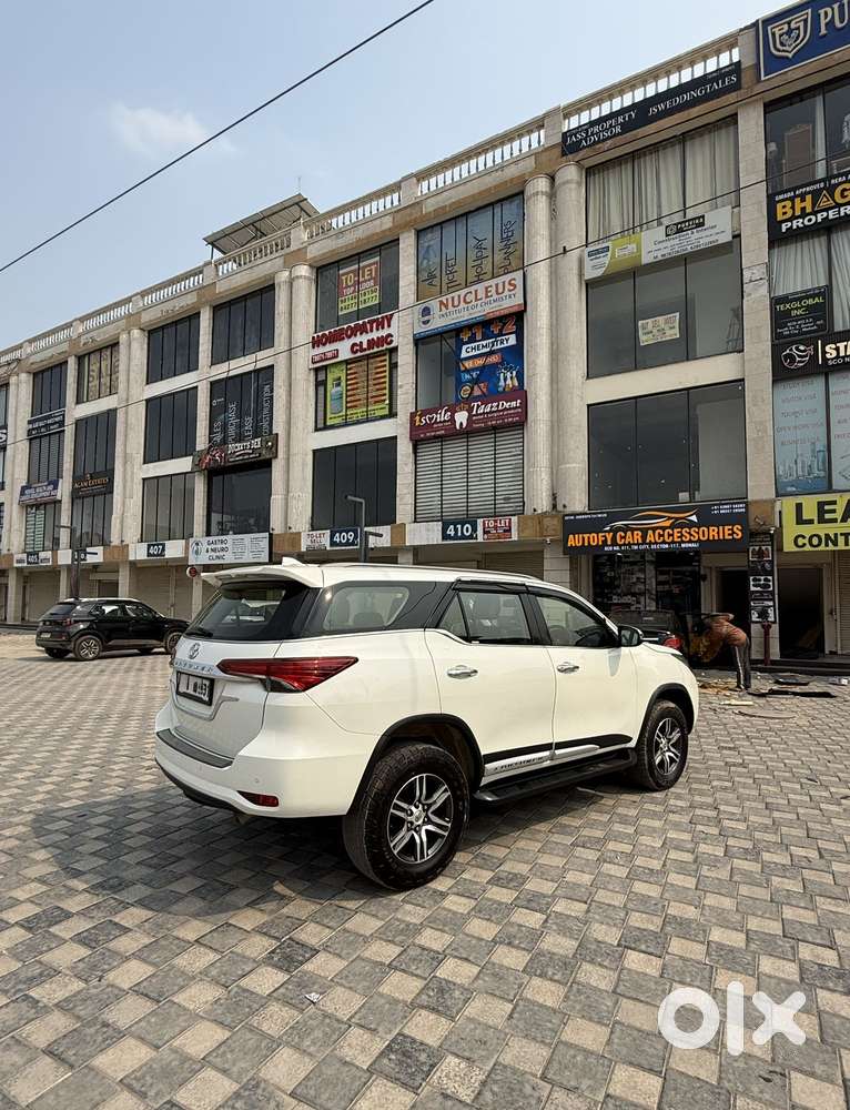 Toyota Fortuner 4x2 At 2.8 Diesel, 2020, Diesel